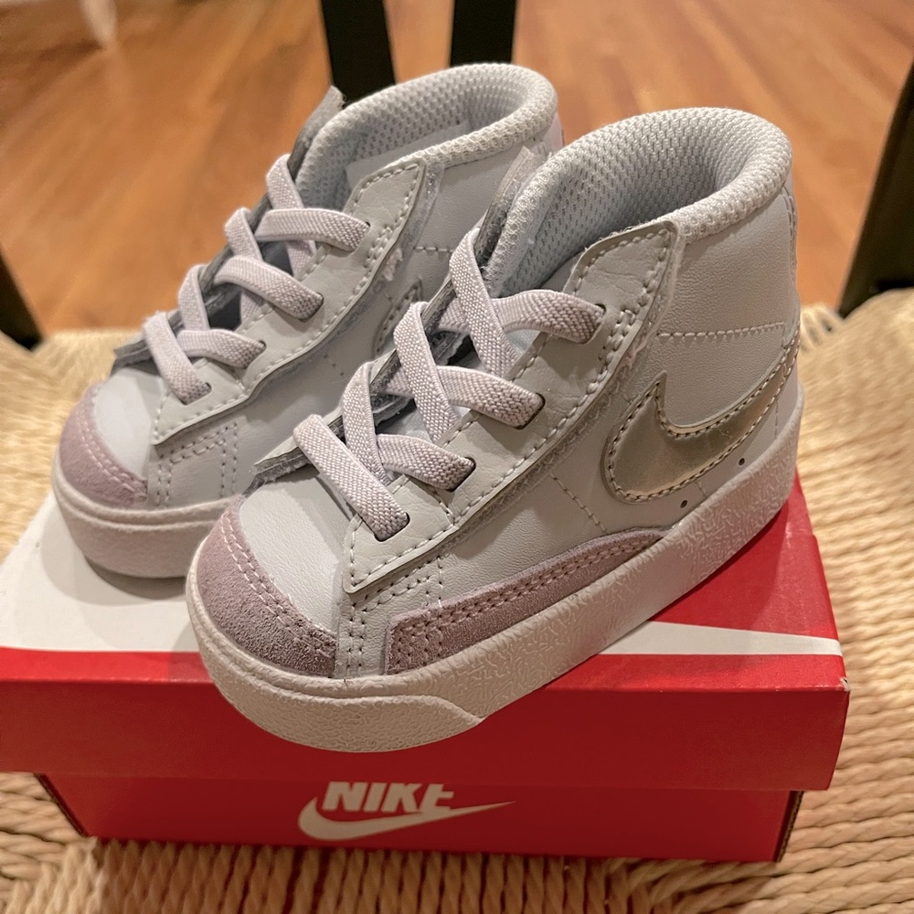 Nike Blazer Mid ‘77 - Child size 4C